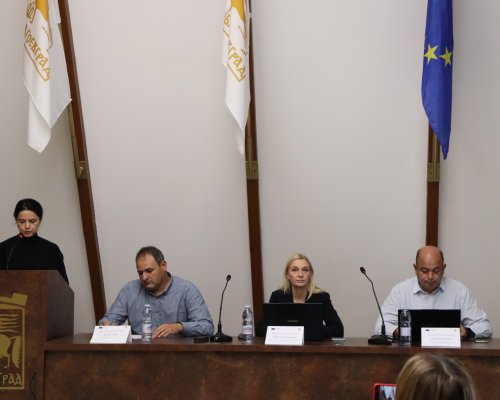 Представиха основните дейности по проекта за енергийно обновяване на закрития плувен в кв.  Еленово