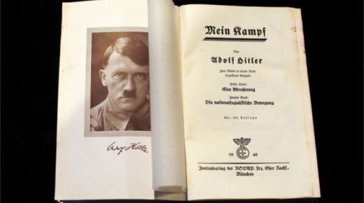 Германците изкупиха книгата  Моята борба” на Хитлер като топъл хляб за по 59 евро бройката