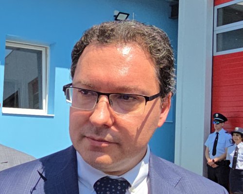 Министър Даниел Митов: Нямам намерние да подавам оставката си