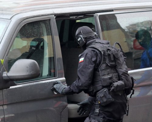 Спецакция в област Благоевград: задържани в Банско, Благоевград и Петрич за наркотици