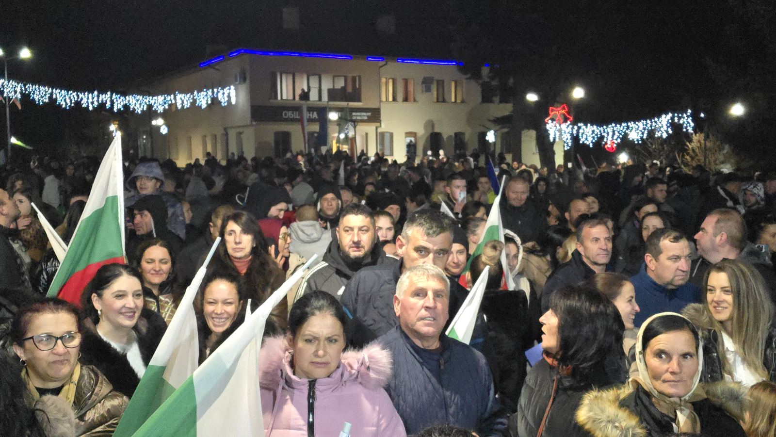 Над 5 000 души на митинга Не на омразата в Белица