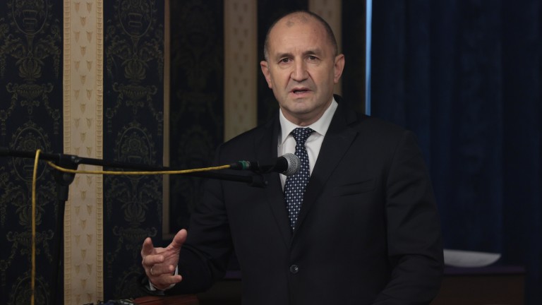 Румен Радев: Ще изляза със свой политически проект, когато най-малко очаквате Румен Радев: Ще изляза със свой политически проект, когато най-малко очаквате
