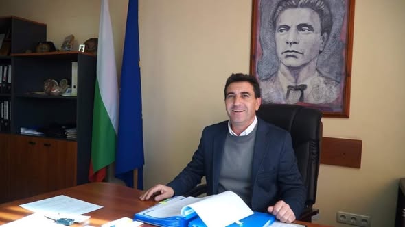 Гърмен спечели проект за фотоволтаици и електрически автомобил за социалните центрове Гърмен спечели проект за фотоволтаици и електрически автомобил за социалните центрове