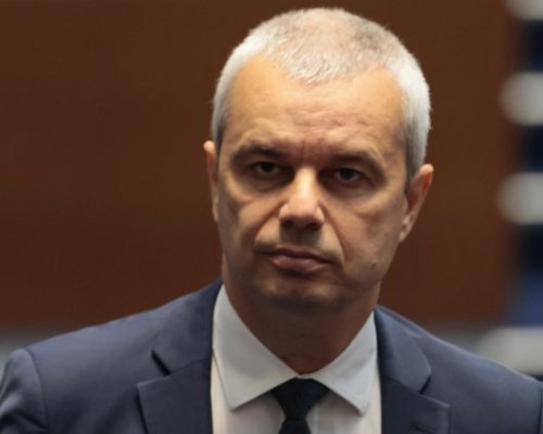 Костадинов: Правителството си отива, страхът се вижда в погледа им