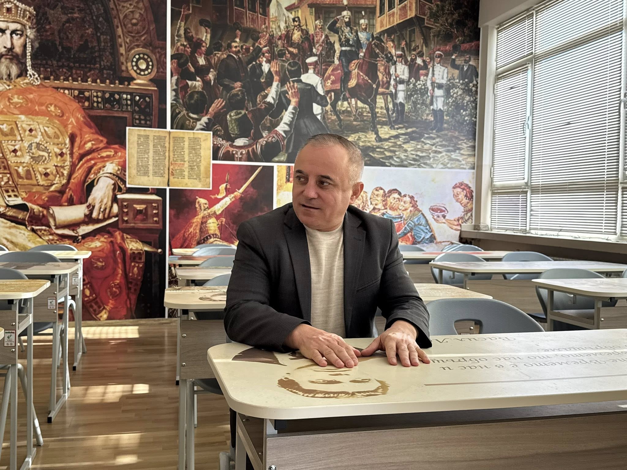 III ОУ Христо Ботев в Сандански откри нови модерни кабинети по БЕЛ и история