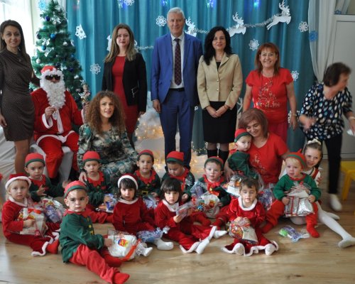Традиции, танци и празничен дух в Бачево