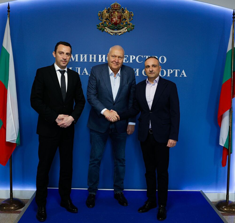 Министърът на спорта Иван Пешев проведе среща с ръководствата на Българската федерация по шахмат 2022 и Българската спортна федерация по шахмат