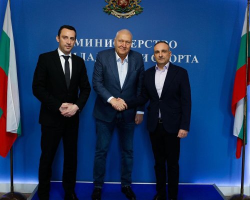 Министърът на спорта Иван Пешев проведе среща с ръководствата на Българската федерация по шахмат 2022 и Българската спортна федерация по шахмат