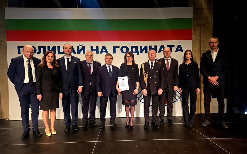 Сектор  Домашно насилие  при ГДНП с първа колективна награда  Полицай на годината-2025