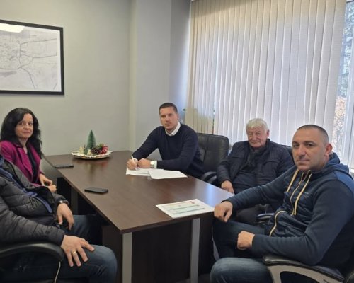 Колективен иск за ток:Иван Герчев и кметовете на селата от Разлог настояват за спешни инвестиции в електрозахранването