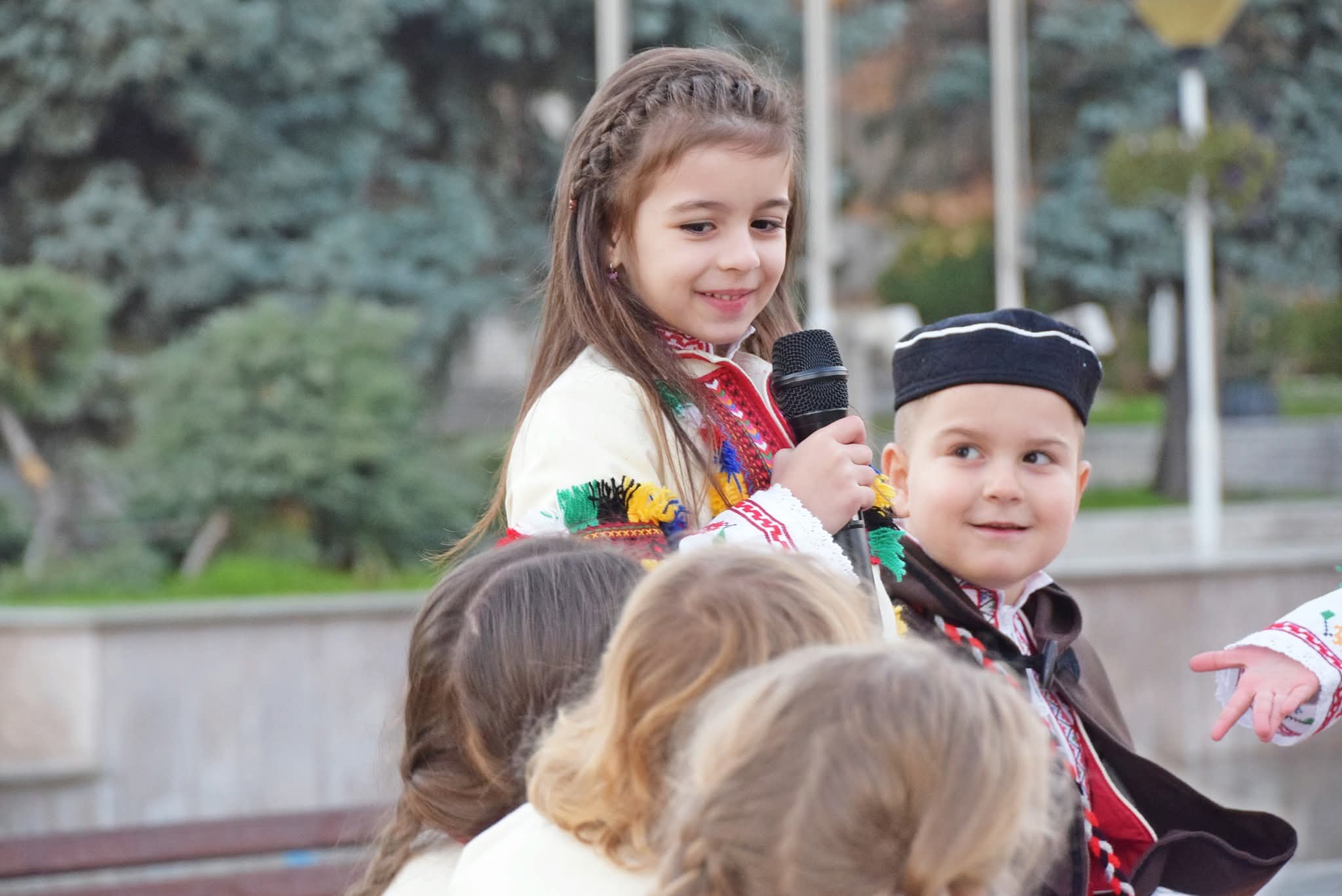 И тази година елхата събра Сандански!