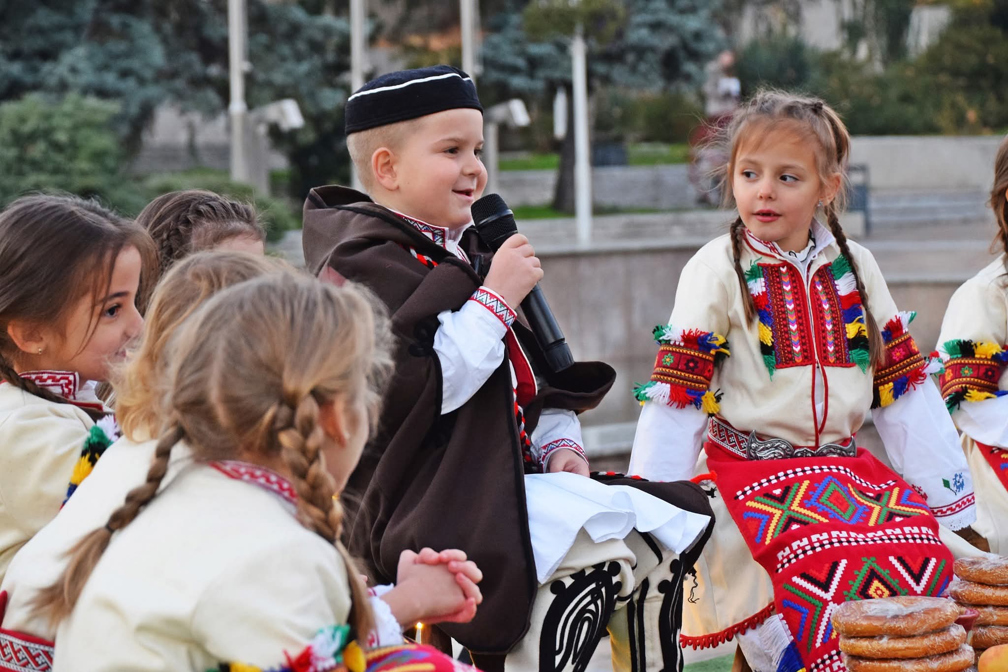 И тази година елхата събра Сандански!