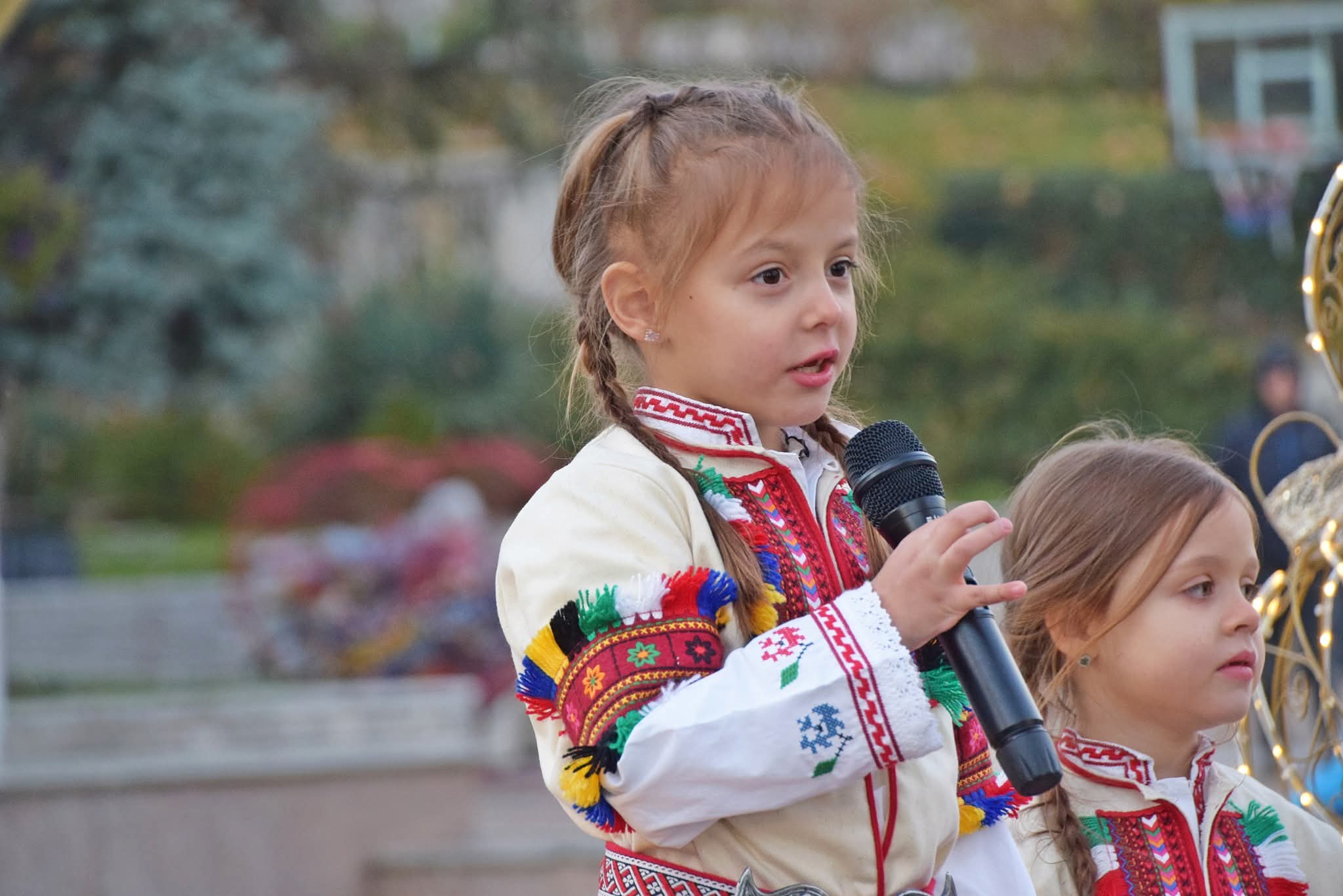 И тази година елхата събра Сандански!