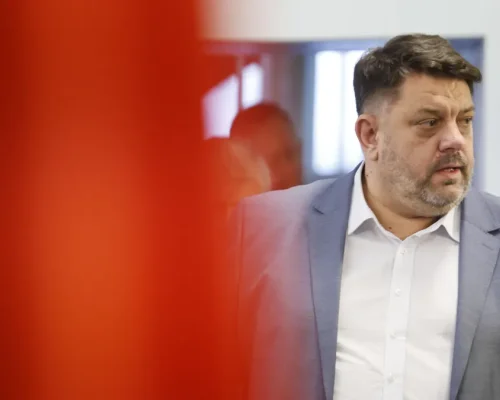 Структури на БСП искат оставката на Зафиров и свикване на конгрес