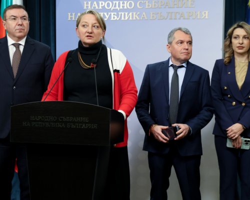 ГЕРБ-СДС и ИТН подкрепят само удължителния бюджет