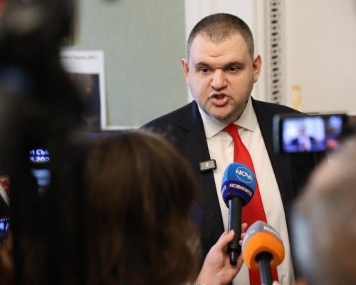 Делян Пеевски освободи кабинета си в Народното събрание