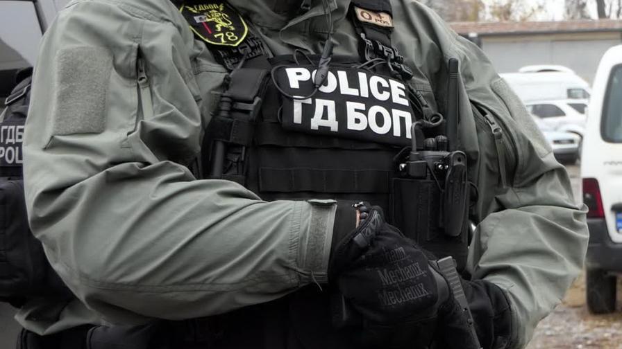 Двама братя задържани с над 400 кг тютюн за наргиле без бандерол в София