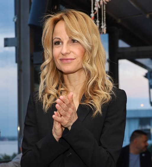 Защо Мария Цънцарова настъпи мотиката? Защо Мария Цънцарова настъпи мотиката?