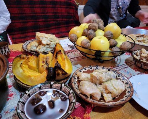 Колко ще ни струва празничната трапеза за Бъдни вечер и Коледа?