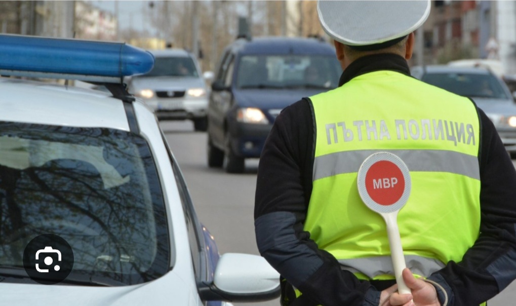 Важно за шофьорите в Кюстендил и Дупница: без картови плащания за глоби на 31 декември и 1 януари