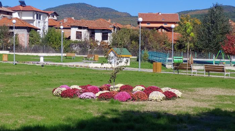 Община Гърмен ремонтира туристическия център в курорта Огняново