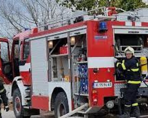 Шест пожара в Кюстендилско по празниците, щети в къща в областния град