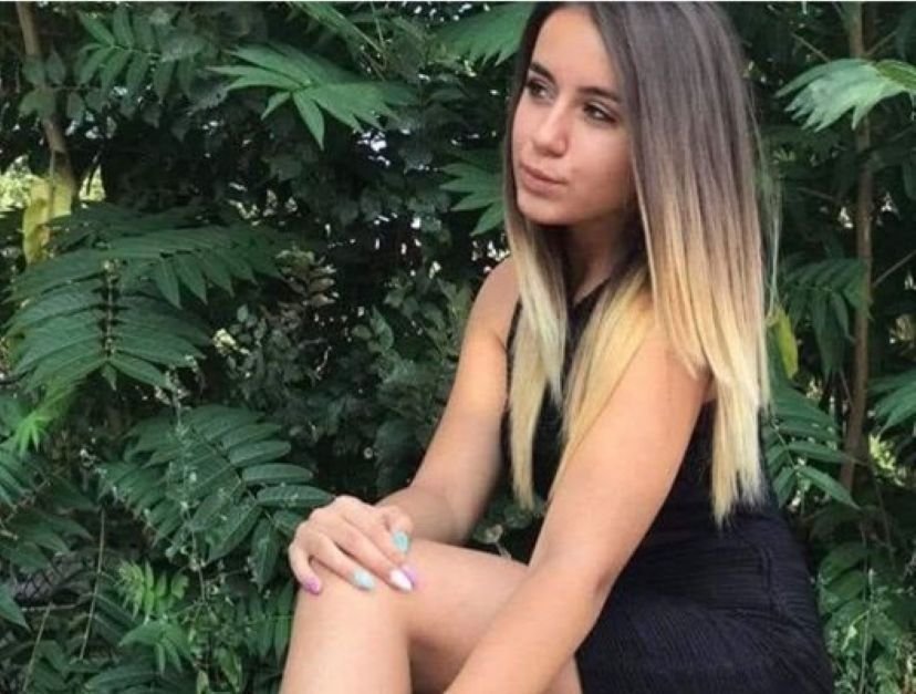 Потрес: 2 години и половина затвор за шофьора, убил 15-годишната Божидара Потрес: 2 години и половина затвор за шофьора, убил 15-годишната Божидара