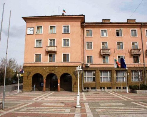 Таксата за битови отпадъци в Бобов дол остава непроменена за 2026