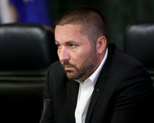 Френско списание: Николай Попов, бащата на Сияна, е личност на годината от България