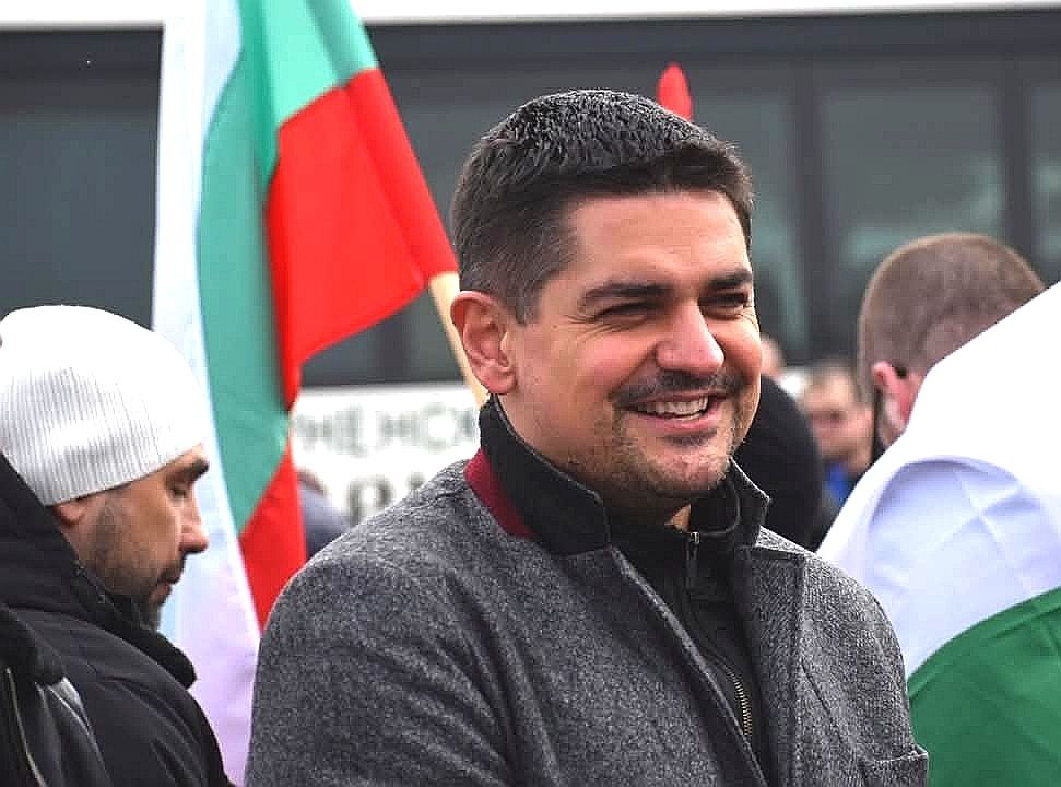 Радостин Василев, МЕЧ: Новата година не изисква думи, а характер и смелост