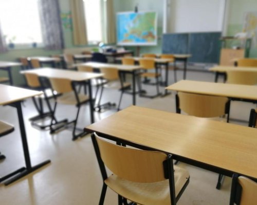 Вторият учебен срок на учениците започва на 3 февруари