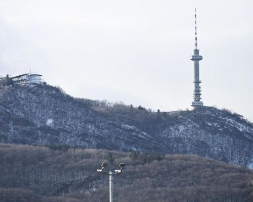 Затвориха пътищата до Витоша заради силния вятър