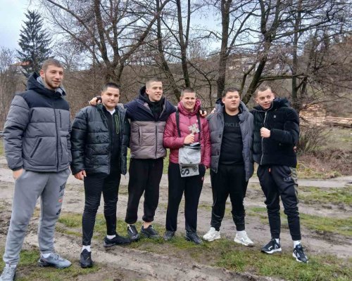 15 годишният Петър Грънчаров спаси Богоявленския кръст в Бачево