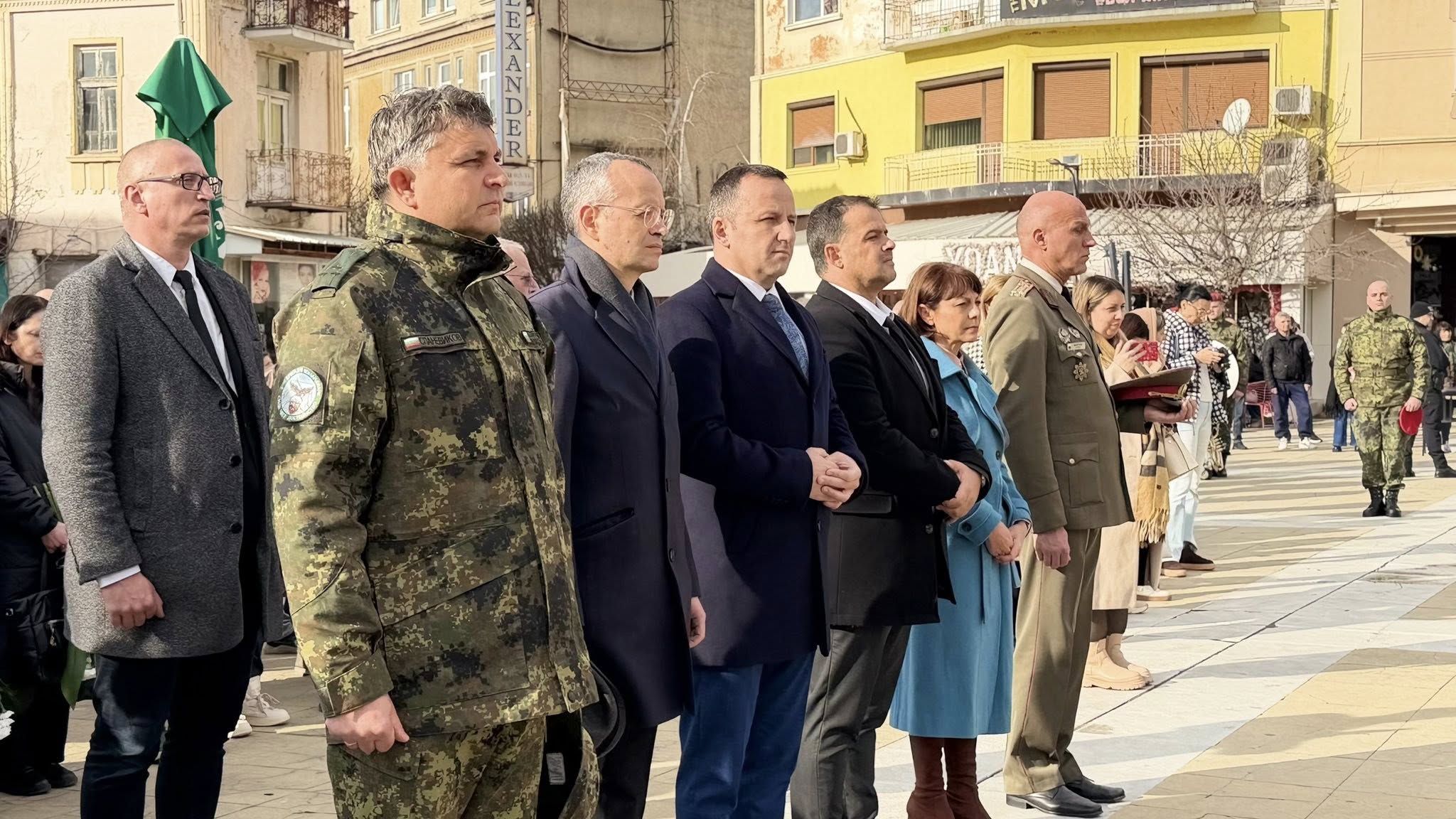 Областният управител Георги Динев присъства на тържествените ритуали на Богоявление в Благоевград Областният управител Георги Динев присъства на тържествените ритуали на Богоявление в Благоевград