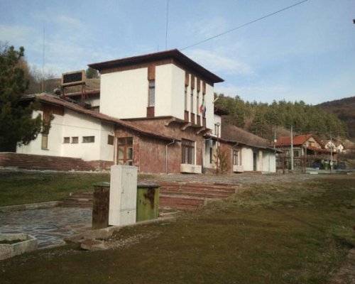 Санират  кметство в Мало село