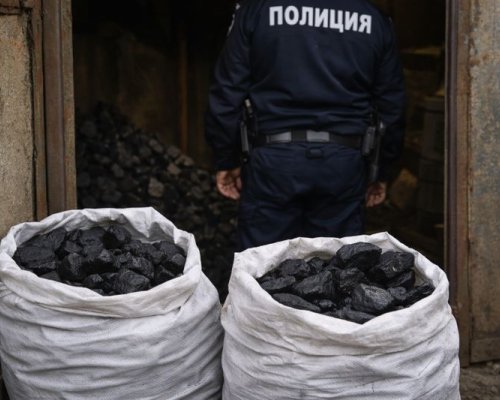 Кражба на въглища в Кюстендил, крадецът хванат с чувалите!