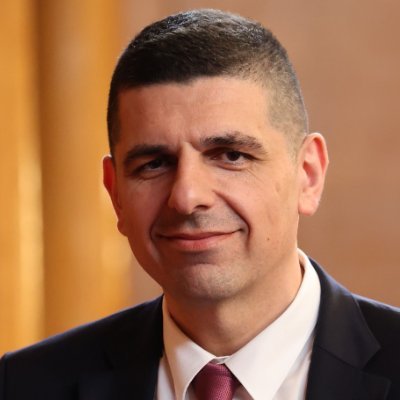 Ивайло Мирчев отговори на Борисов: Никой не е плащал на протестиращите-отвратени са истински от вас