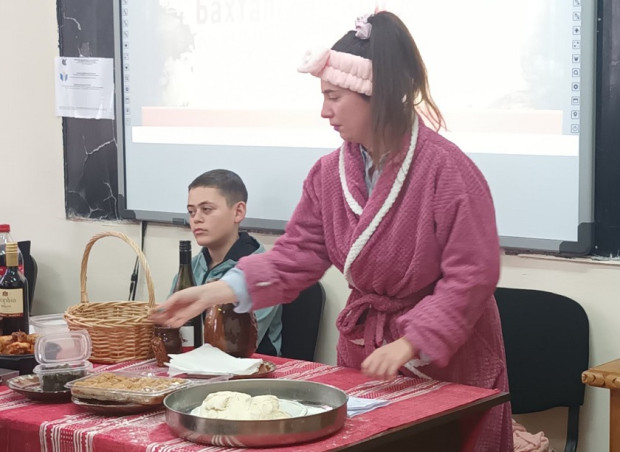 Кюстендилска гимназия акцентира върху културното приобщаване Кюстендилска гимназия акцентира върху културното приобщаване