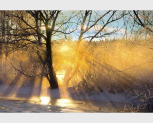 Предимно слънчево в четвъртък с максимални температури между 8° и13°, студен фронт и снеговалежи се очакват от петък