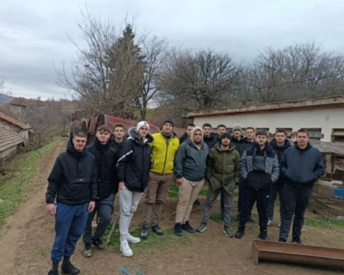 Учим чрез практика: ученици от гимназията в Банско с ценен опит в реална ловностопанска среда