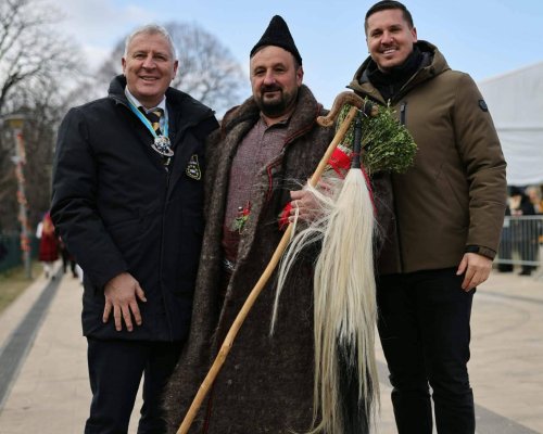 Разлог покори Перник: Старчевата разпали духа на  Сурва  и обедини България