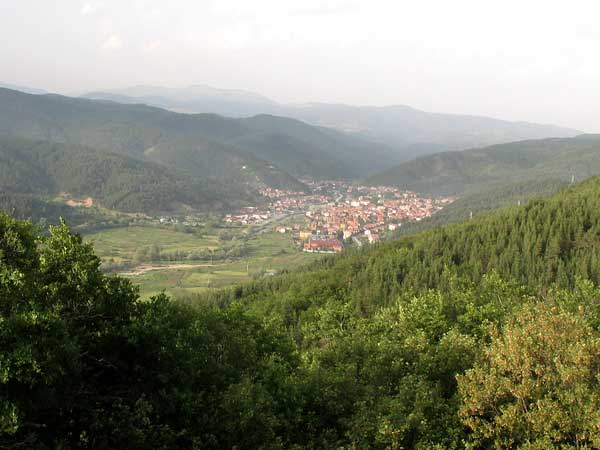 Малката зелена община Якоруда е част от Климатичните курорти на България Малката зелена община Якоруда е част от Климатичните курорти на България