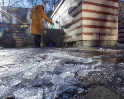 Времето се затопля леко след 25 януари, следва нова порция студ и валежи
