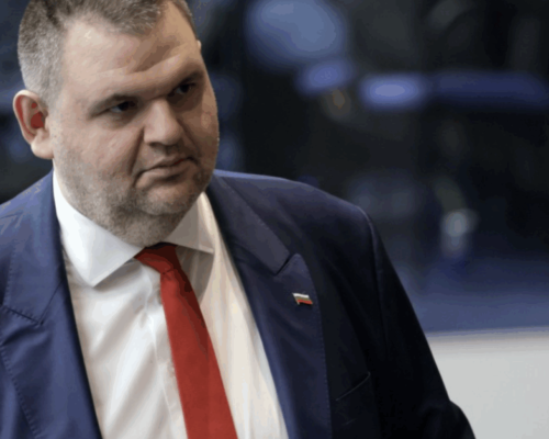 ДПС дари парите за коледни добавки на пенсионерите