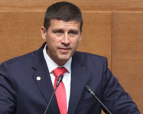 Ивелин Михайлов от  Величие  приветства Радев: Мъжко решение за борба за България