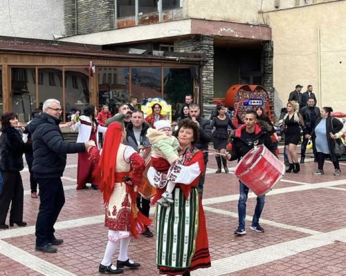 Пъстър Бабинден в Белица
