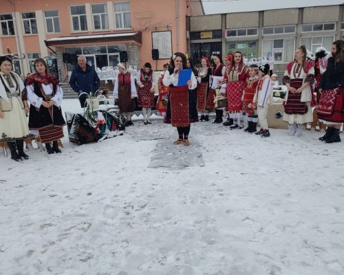 Тържествен Бабинден в село Баня