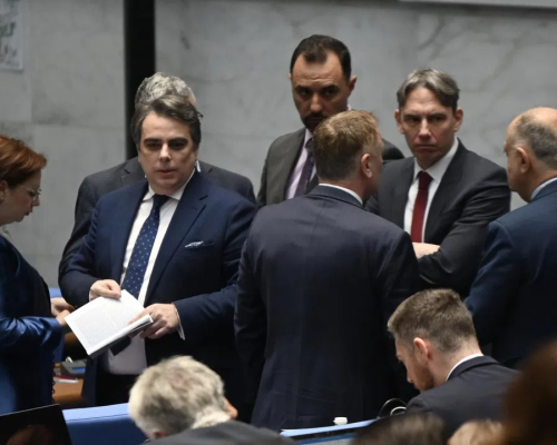 Безпрецедентна блокада в парламента! Промените в Изборния кодекс се отлагат поне до утре