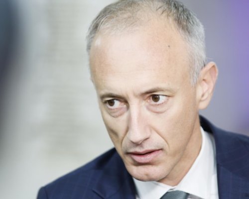 Вълчев попари учениците: Междусрочната ваканция няма да се удължава