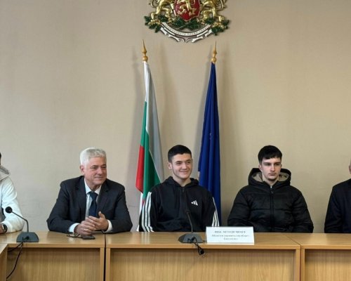 Ученици гостуваха на областния управител на Кюстендил